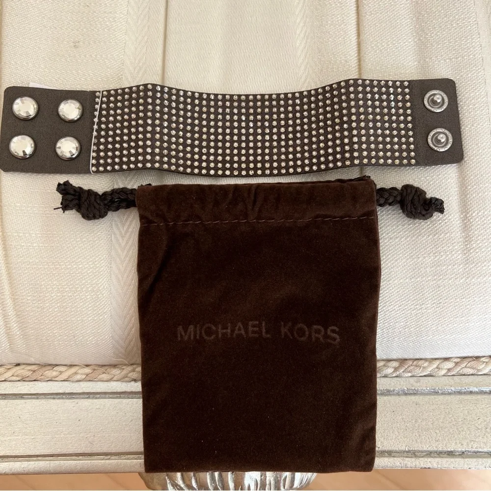 MICHAEL KORS BRACELET